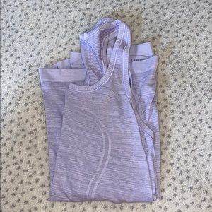 Lululemon tank!